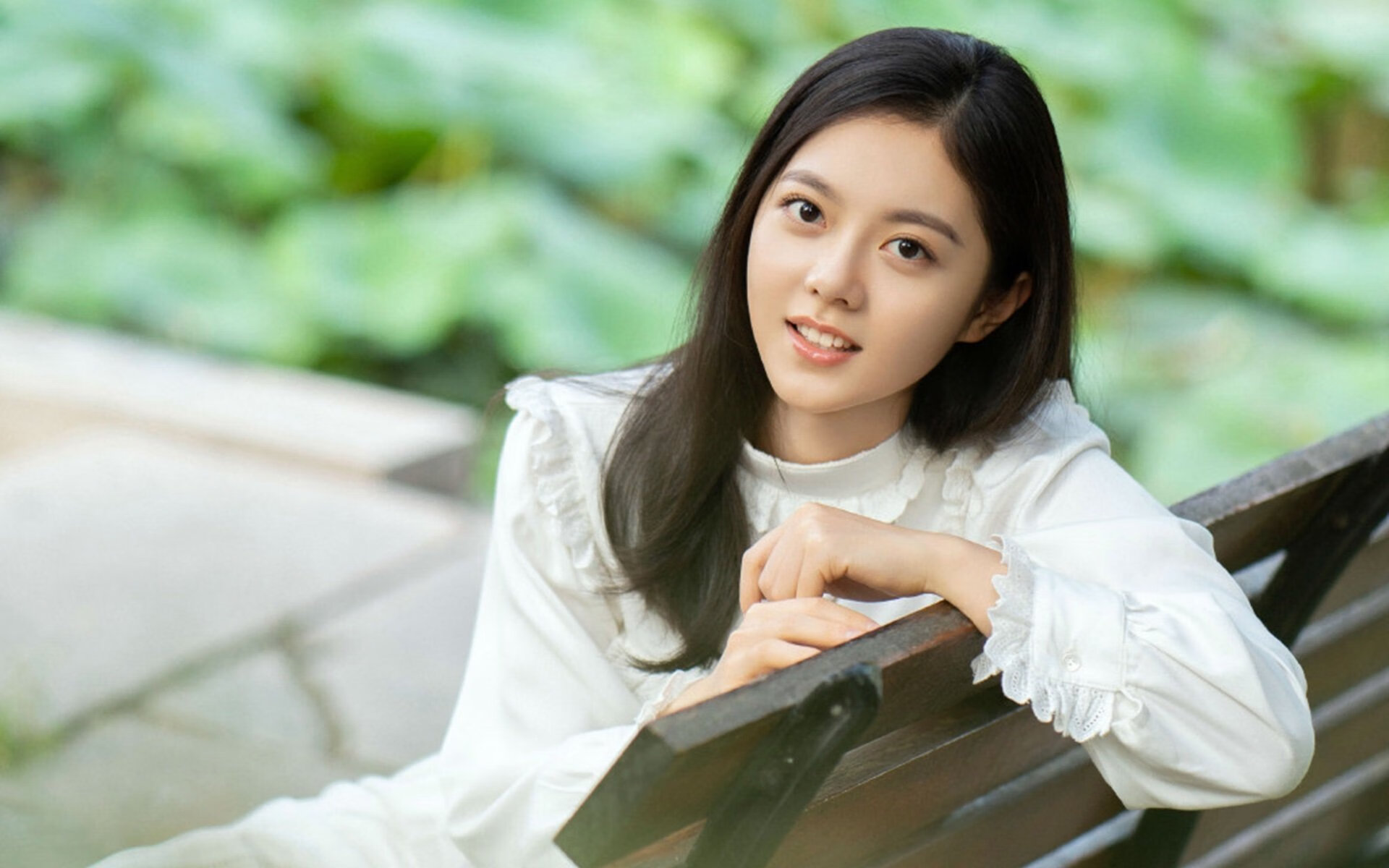 战队联名商品上线首日售罄粉丝消费力惊人，战队商店兑换什么合适