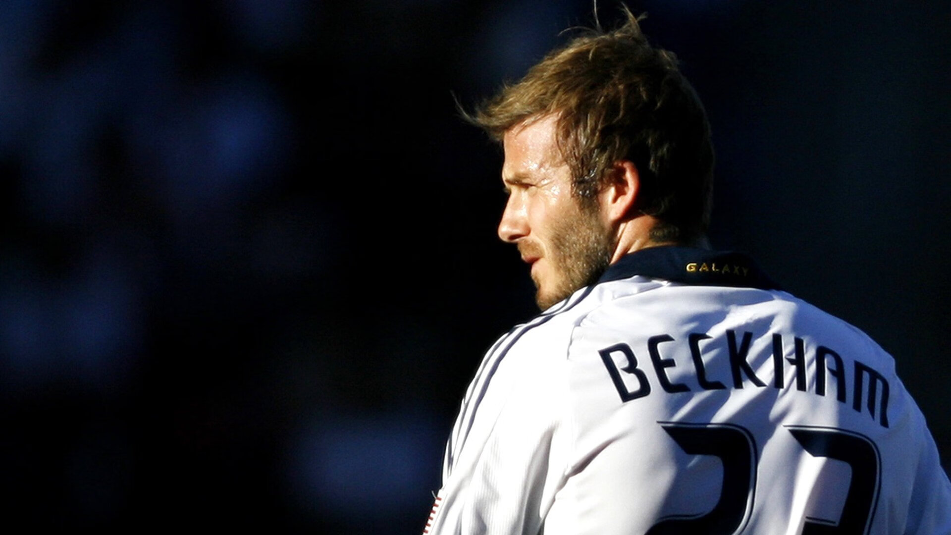 地区联赛异军突起，地方俱乐部崭露头角，地区足球联赛