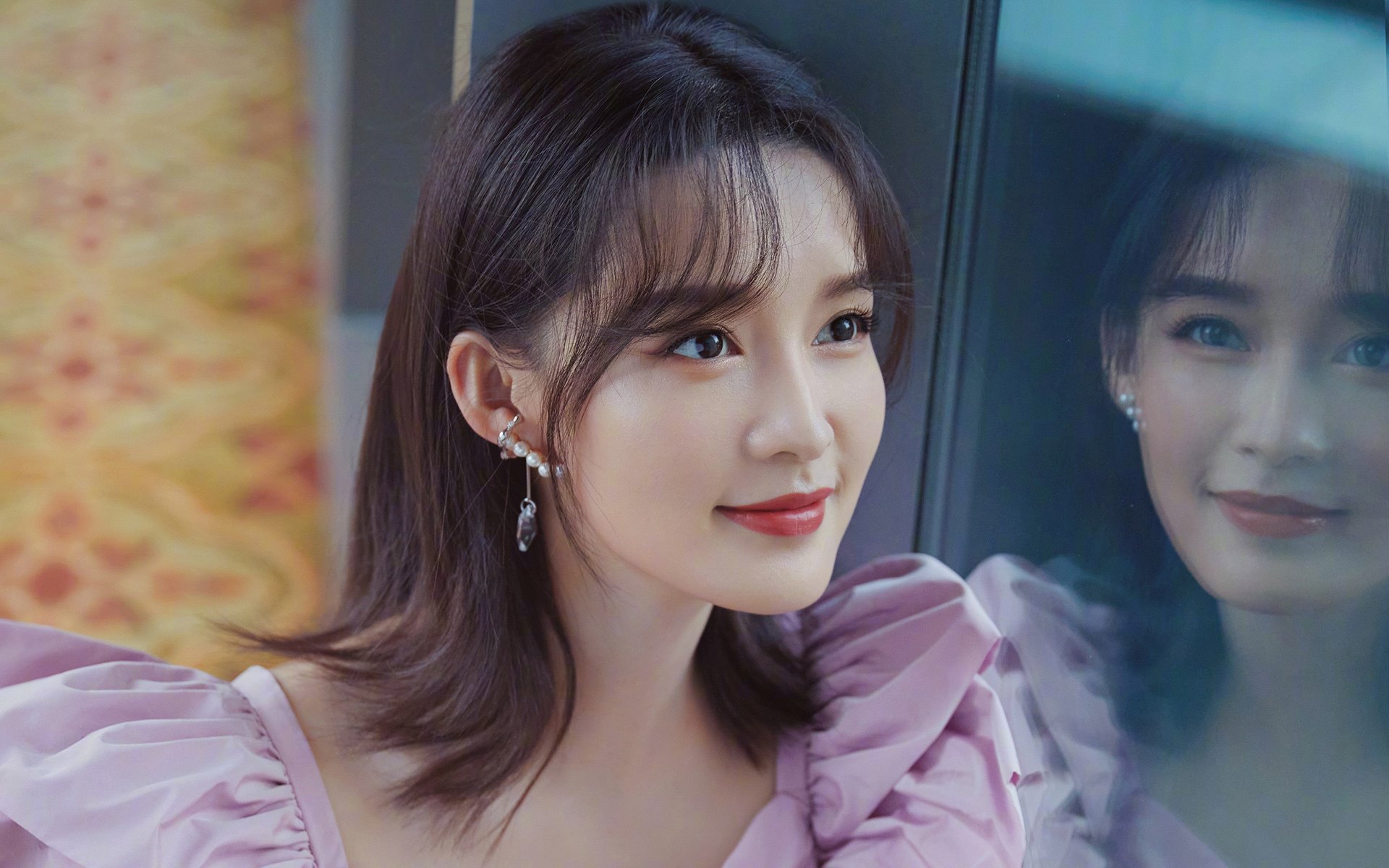 张伟丽新书发布记录格斗成长之路，张伟丽格斗图片