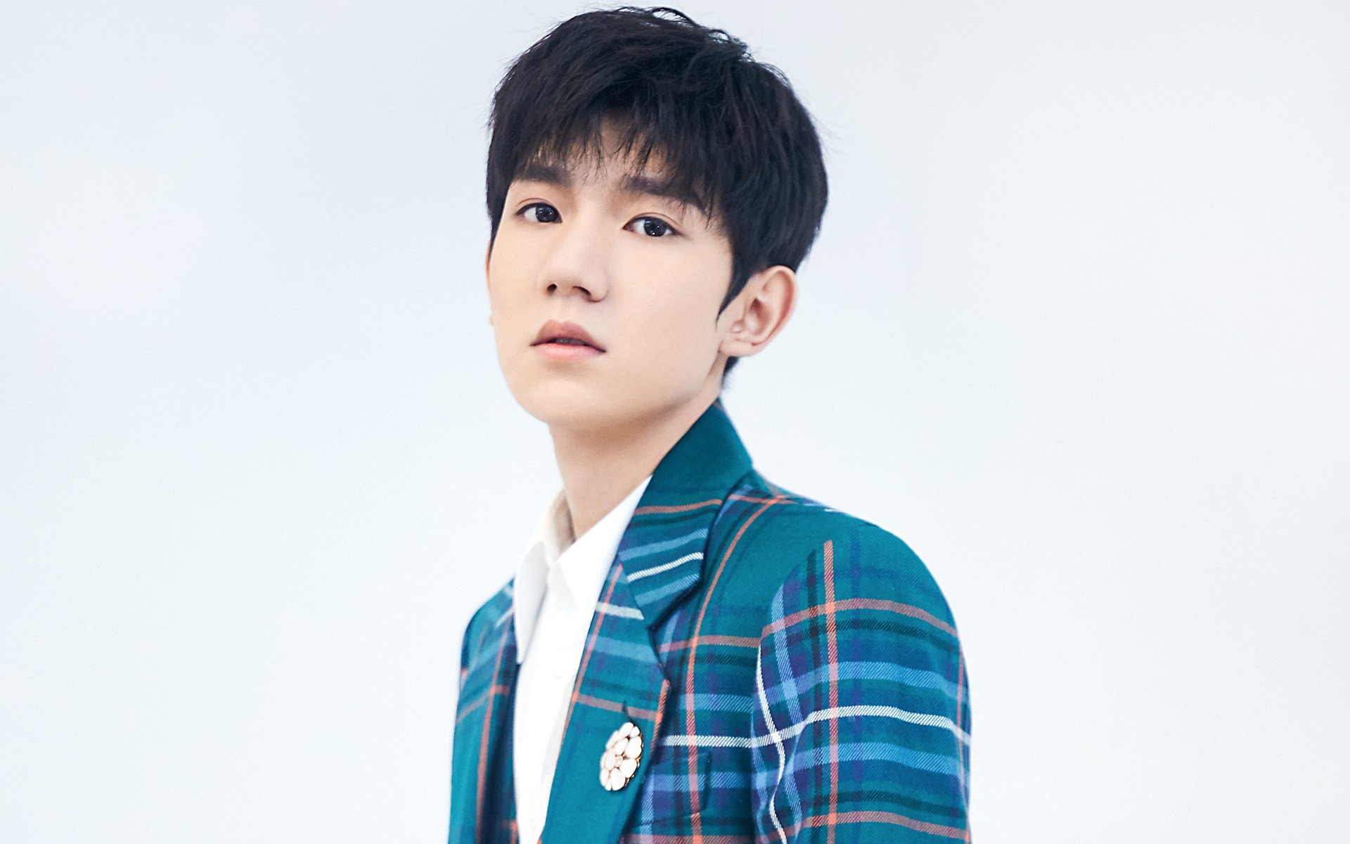 乐鱼体育-欧洲杯攻防大战：布局、变化、突破的视觉盛宴，欧洲杯2021攻略