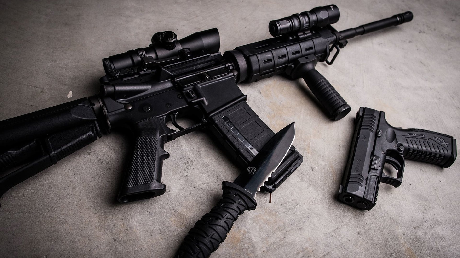 王嘉男跳远破全国纪录，跳远运动员王佳楠